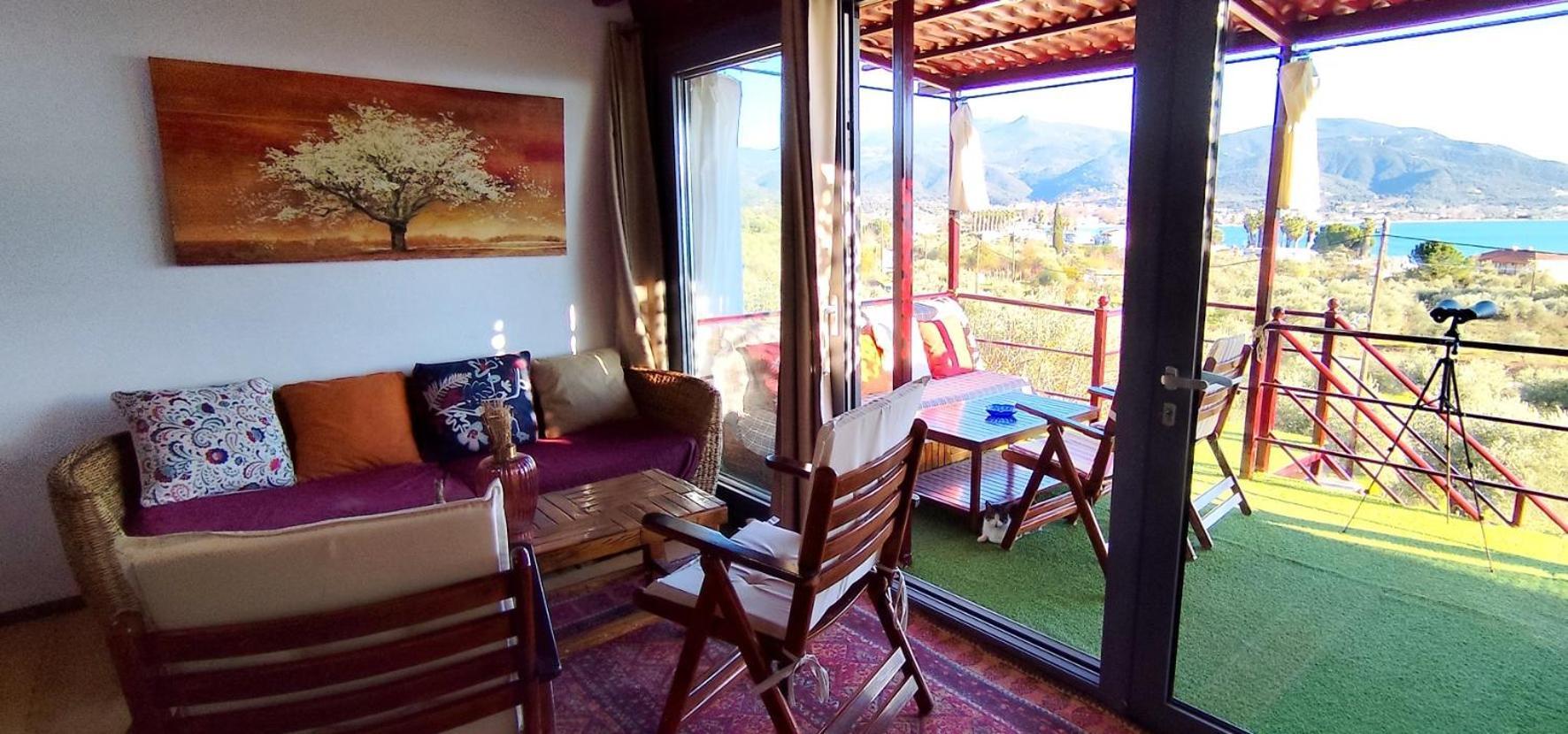 Cozy House With Amazing View! Appartement Loutra Edipsou  Buitenkant foto