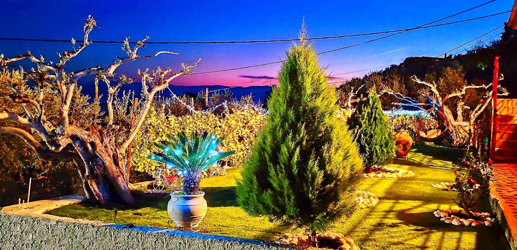 Cozy House With Amazing View! Appartement Loutra Edipsou  Buitenkant foto